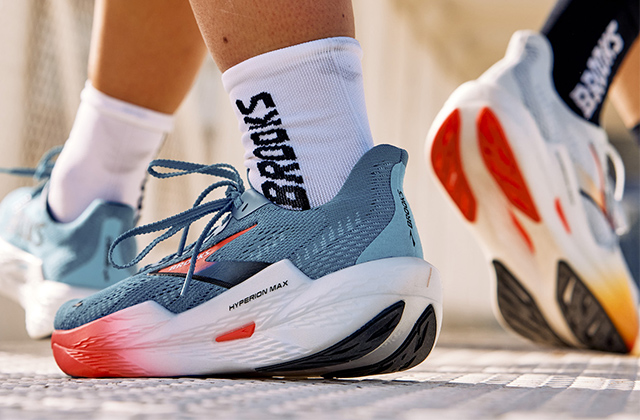 Review Brooks Hyperion Max 2