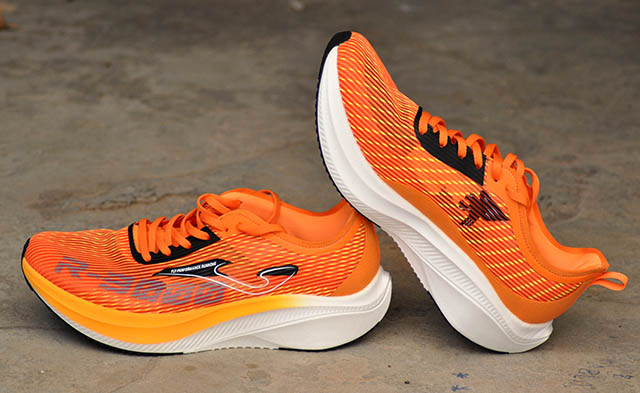 Joma R.3000 