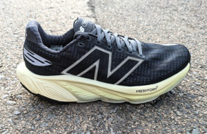 Review New Balance Balos