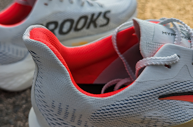 review brooks hyperion max 2