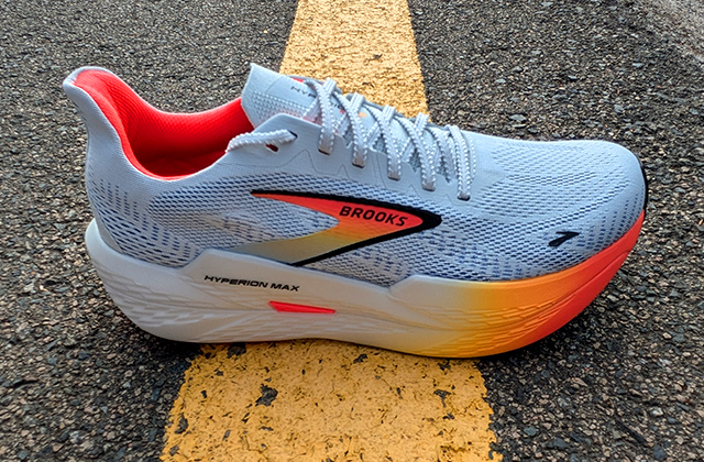 review brooks hyperion max 2
