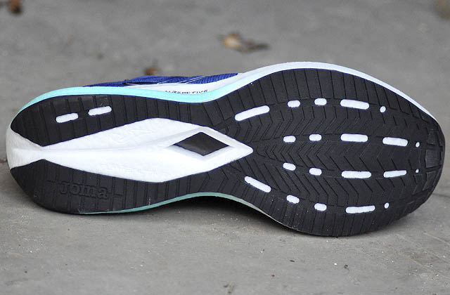Joma R1000 placa carbono asfalto