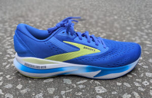 review Brooks Adrenaline GTS 24