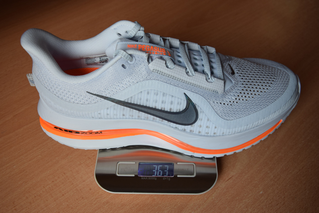 Review Nike Pegasus Premium