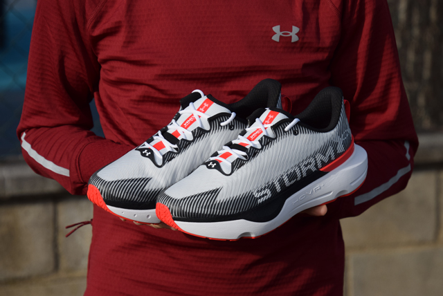 Review Under Armour Infinite Pro Storm Unisex
