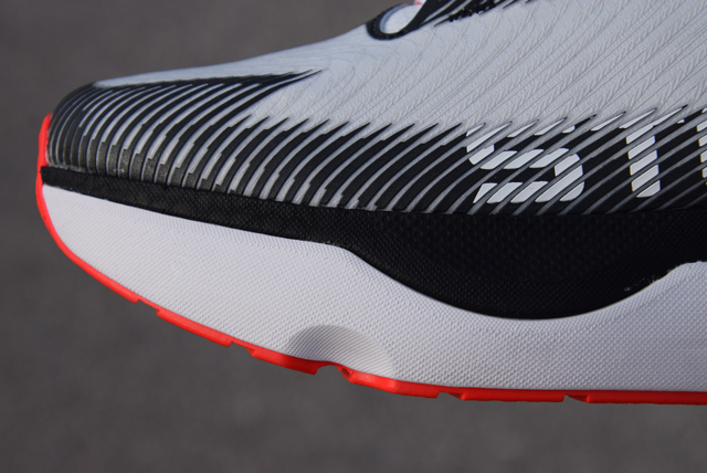 Review Under Armour Infinite Pro Storm Unisex