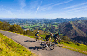 Ciclismo y turismo on BIke Territory Foto: RFEC