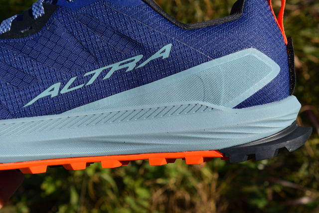 Review Altra Lone Peak 9+