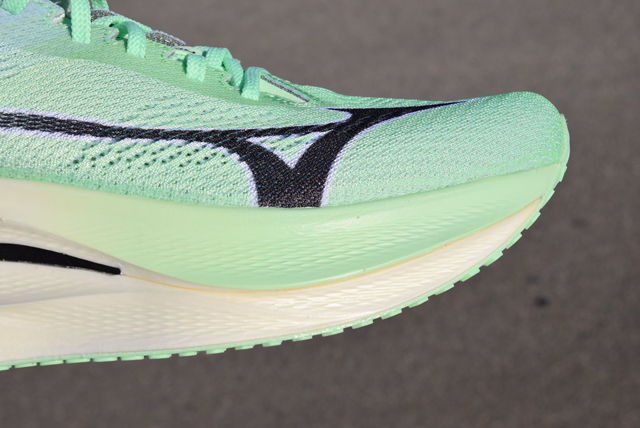 Review Mizuno Wave Rebellion Pro 3