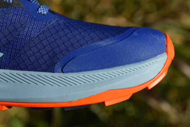 Review Altra Lone Peak 9+