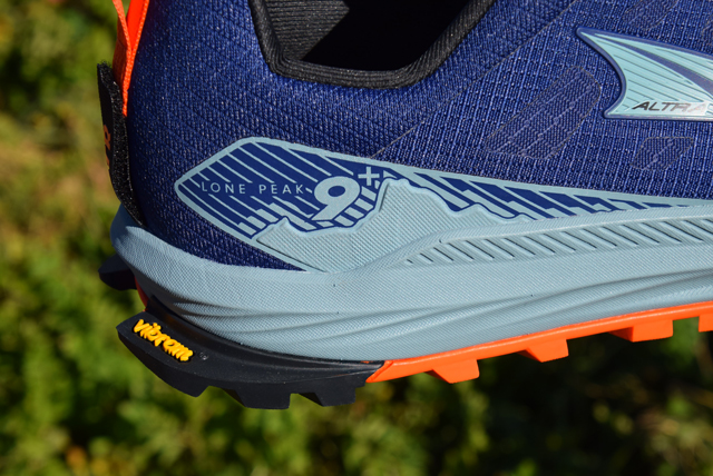 Review Altra Lone Peak 9+