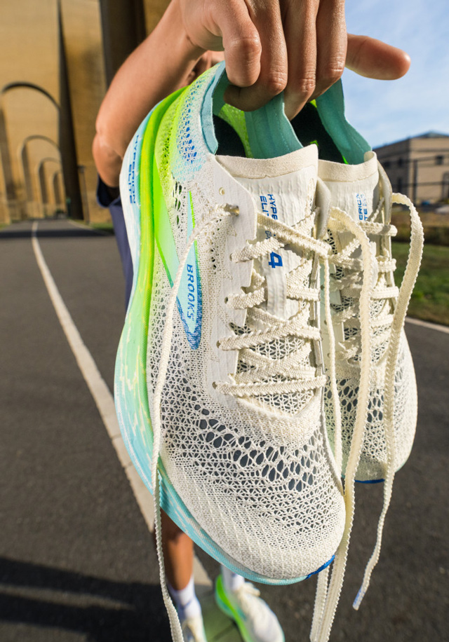 Review Brooks Hyperion Elite 4 PB