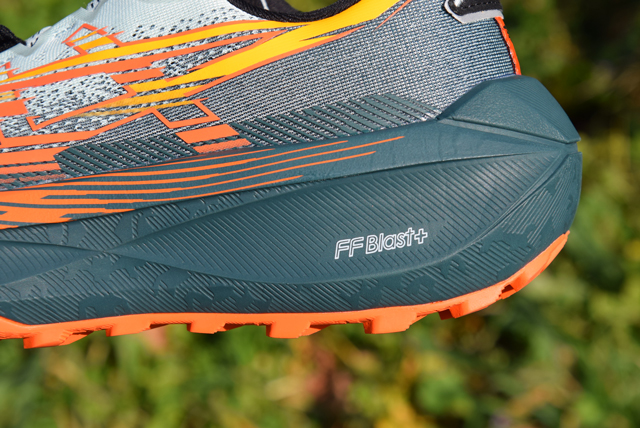 ASICS Trabuco Max 4