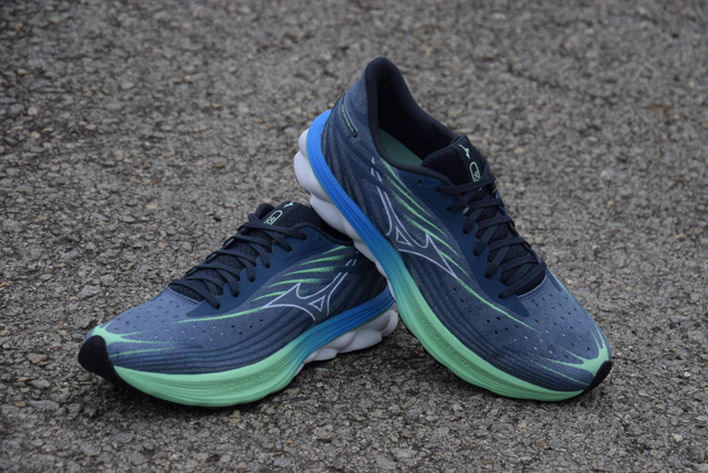 Review Mizuno Wave Skyrise 6