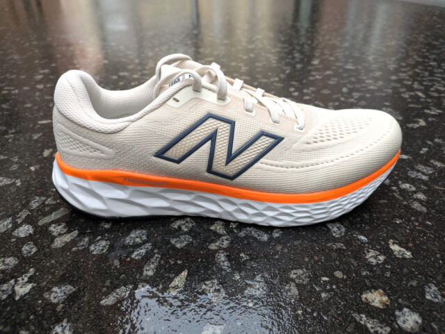 Review New Balance Fresh Foam X EVOZ v4