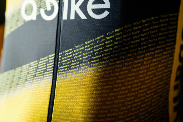 Detalles del maillot. Foto: @vismaleaseabike