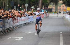 Paula Blasi en el GP de la Liberazione. Foto: F.Ossola/@bicitv
