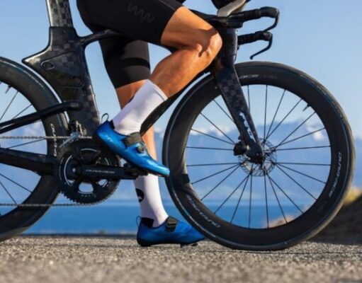 Zapatillas ciclismo Shimano. Foto: Shimano