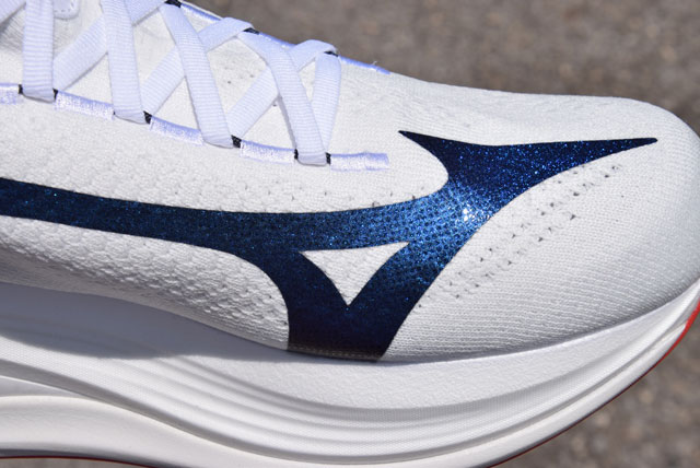 Mizuno Neo Vista 2