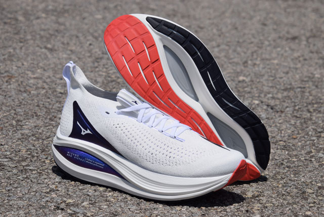 Mizuno Neo Vista 2