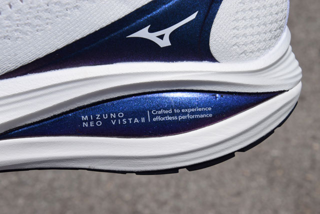 Mizuno Neo Vista 2