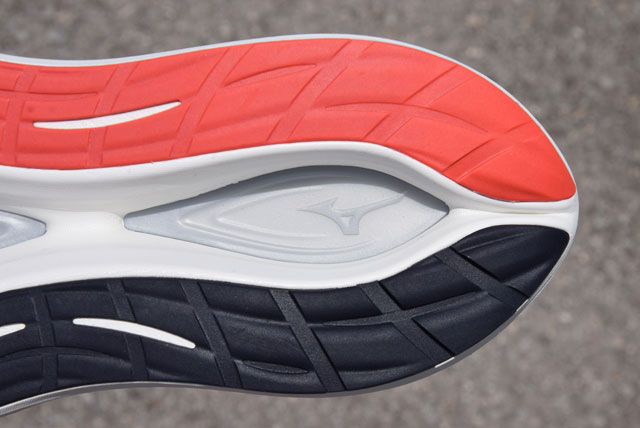 Mizuno Neo Vista 2