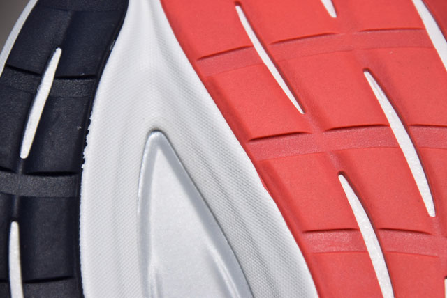 Mizuno Neo Vista 2