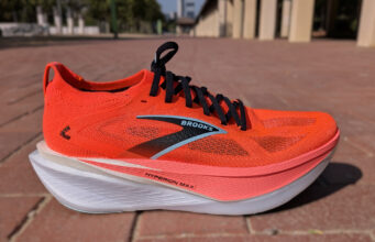 Review Brooks Hyperion Max 3