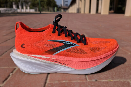 Review Brooks Hyperion Max 3