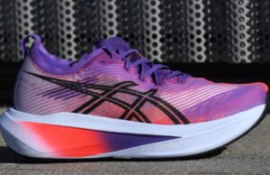 ASICS Megablast