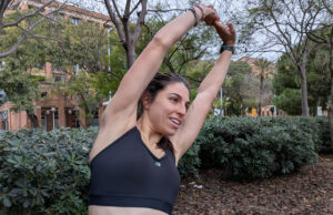 Sujetador para correr Essential Run Bra de New Balance