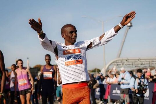 Eliud Kipchoge se moja entre Barça y Real Madrid: “Me gustaría que el Real Madrid ganara la Champions”