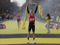 José Carlos Pinto sorprende en Barcelona y se lleva la Cursa dels Nassos