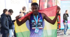 Gebrhiwet coquetea con el Récord del Mundo pero se queda sin liebre en Barcelona