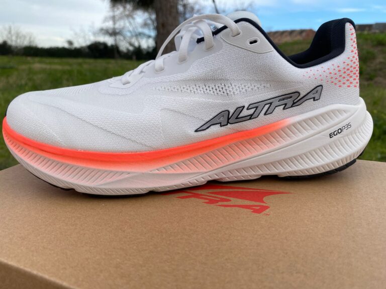 Altra Experience Flow 3