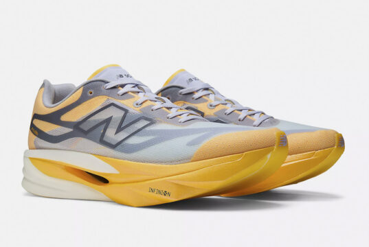 La mejor New Balance para volar en un Maratón New Balance Elite v6 review correr maratón