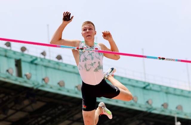 Volkov, en una imagen de archivo con Bielorrusia