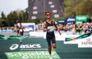 Crippa, de quedarse huérfano con siete años a ganar el Maratón de París a 2:57/km