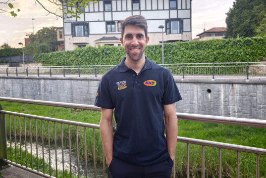 Jonathan Castroviejo, del Ineos a la Skoda Titan Desert con el equipo KH-7 Jonathan Castoviejo