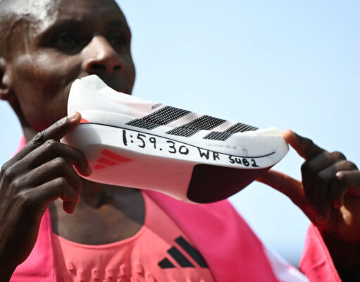 Sabastian Sawe y Yomif Kejelcha rompen las dos horas en maratón con la adidas Adizero Adios Pro Evo 3