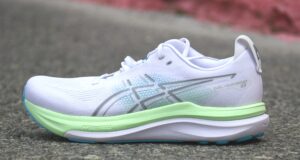 asics kayano 33