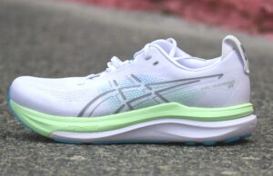 asics kayano 33