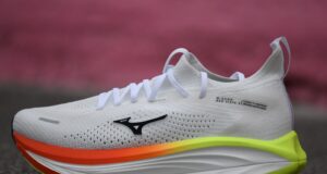 Mizuno Neo Vista 3