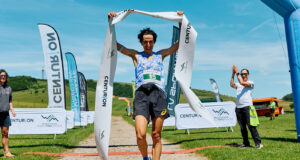 Antonio Martínez gana con récord el trail South Downs Way 100 ANTONIO MARTINEZ ASICS