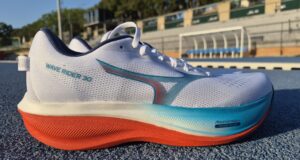 Mizuno Wave Rider 30