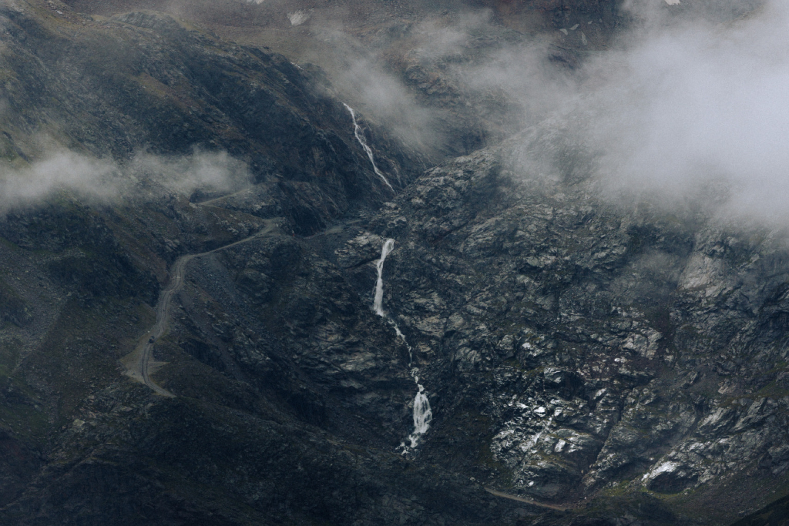 SALOMON PITZ ALPINE GLACIER TRAIL