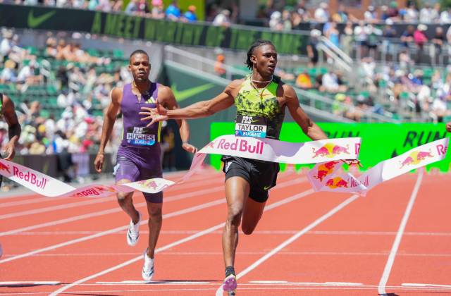 Taylor celebra su victoria en el Prefontaine Classic / Diamond League
