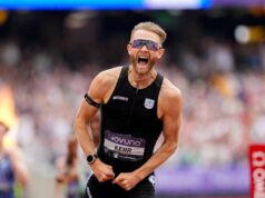¡Josh Kerr logró el Récord Nacional de 1.500 (3:27:65) en su WR de la milla en Londres!