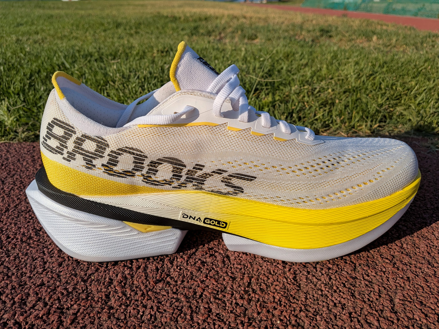 brooks hyperion max 4 review