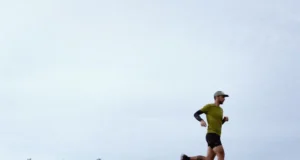Aurélien Sanchez bate el récord del Pacific Crest Trail (4.265 km de México a Canada) aurelien sanchez trail